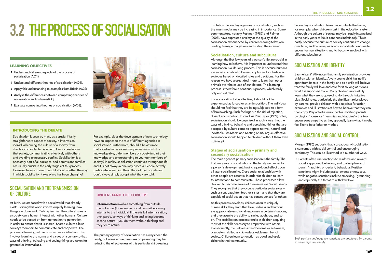Collins AQA A Level Sociology - AQA A Level Sociology Student Book 1: (Fourth edition)